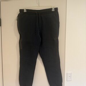 Men's Nike Black Tech Jogger Pants Techpants
